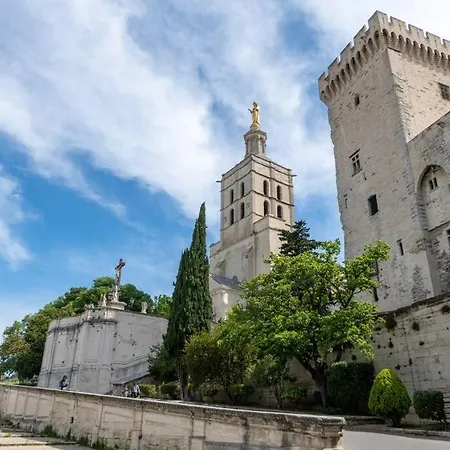 Apartment De Charme En Plein Coeur D'avignon *
