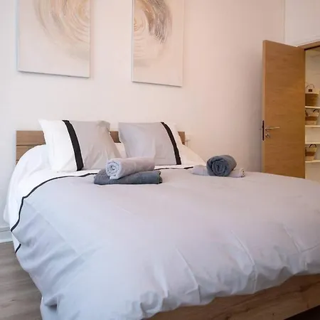 Apartment De Charme En Plein Coeur D'avignon